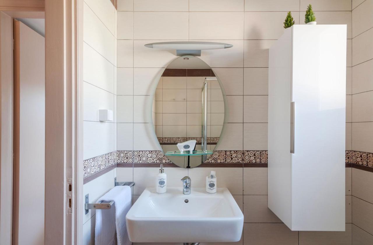 Elpis By Heloni Apartment Athen