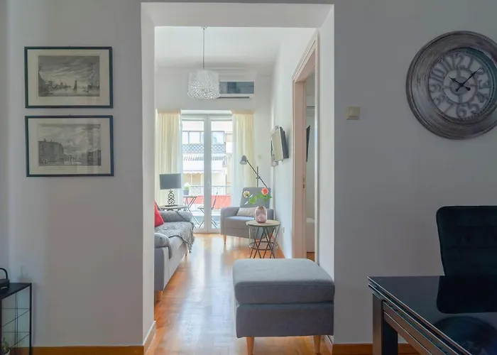 Elpis By Heloni Apartments